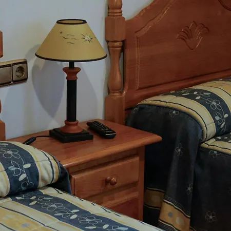 El Gallo Guest house Olvega